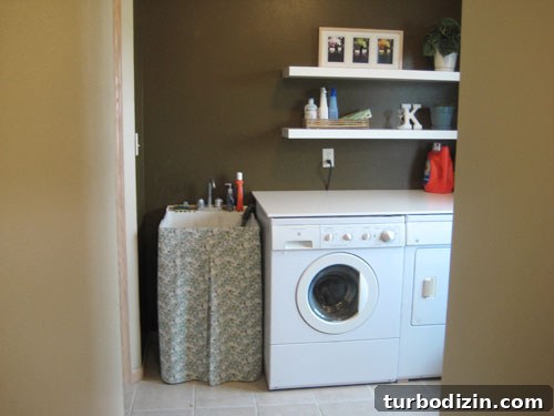 Behr Gobi Desert & Breakfast Blend Paint Colors: Compare and Choose 3 kimslaundryafter1
