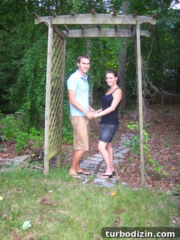 Meaningful Wedding Anniversary Traditions to Celebrate Each Year 2 IMG_9113