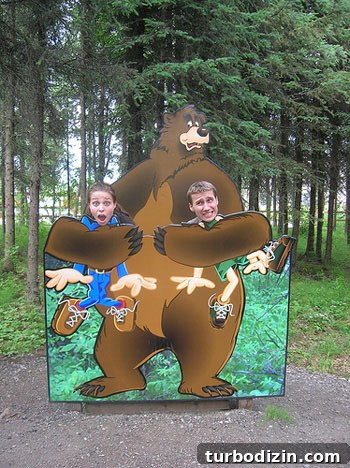 Alaska Honeymoon Adventure: Glacier Tours, Wildlife & Romance 5 Alaska-Honeymoon-Pic-4