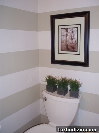 Painted Wall Stripes for Bedroom and Bathroom Ideas 4 Bathroom with stripes