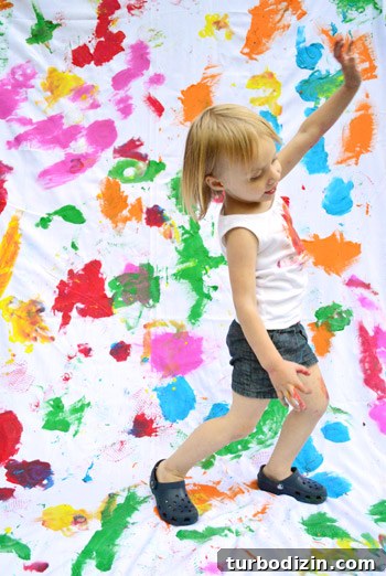 How to Paint Fabric for Fun: Tips, Techniques, and Project Ideas 8 Dramatic dance pose