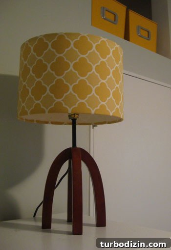 DIY Fabric-Covered Lampshade: Step-by-Step Guide 5 img 16844 4