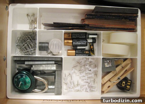 How to Prepare Your Home for an Emergency 8 Flashlight