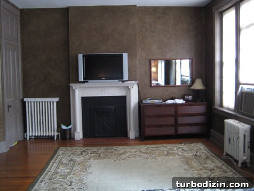 Before bedroom alternate view