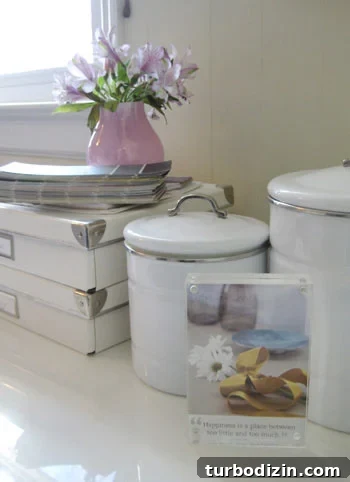 How to Organize Cords, Wires, and Cables for a Tidy Home 3 Organized desk with accessories