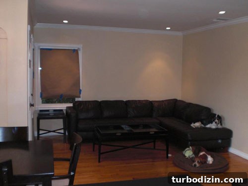 Kitchen Nook Makeover with a Capiz Chandelier Reveal 3 Before photo living room 2
