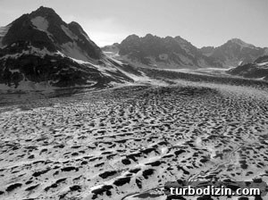 Turn Vacation Photos into Stunning Wall Art 3 Desaturated glacier photo
