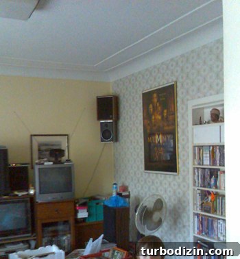 Cozy Cottage: White-on-White Room Color Palette Ideas 2 Sitting room before makeover