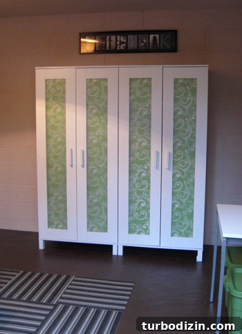 How to Add Decorative Gift Wrap to Clear Glass Doors 14 Finished patterned doors 2