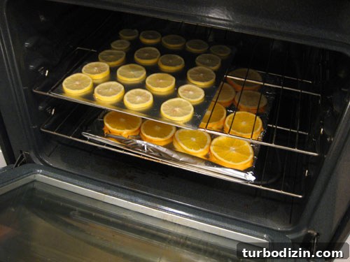 How to Make Dried Orange Slice Ornaments for Holiday Décor 6 img 19770 5
