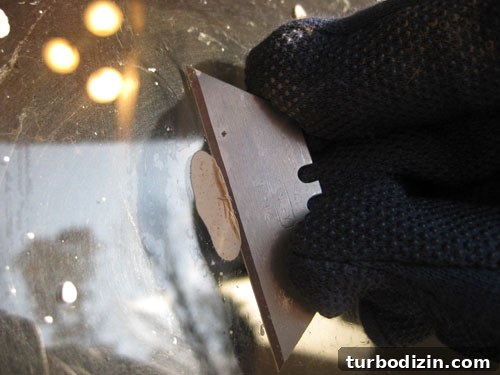 How to Frost an Exterior Window for Privacy and Style 3 img 19941 2