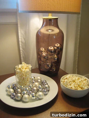 18 Creative Christmas Decorating Ideas and DIY Projects 19 Ornaments with edibles