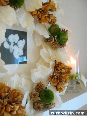 18 Creative Christmas Decorating Ideas and DIY Projects 23 Den ornament hurricane