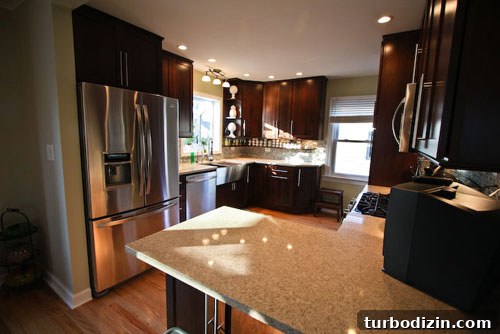 Kitchen after 2