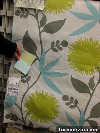 Nursery Rug and Curtain Fabric Shopping Guide: Tips for Stylish Choices 4 img 21725 3