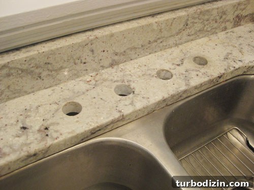 Replace a Kitchen Faucet: Step-by-Step Guide for Homeowners 6 img 22195 5