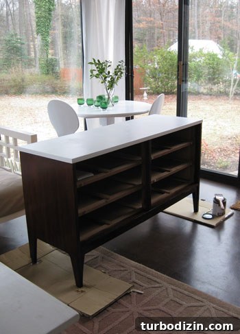 Refinish a Veneer Dresser: Step-by-Step Guide for Smooth Results 11 img 23818 14