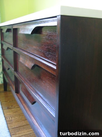 Refinish a Veneer Dresser: Step-by-Step Guide for Smooth Results 3 img 23818 2