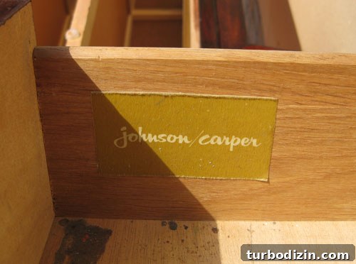 Refinish a Veneer Dresser: Step-by-Step Guide for Smooth Results 5 img 23818 5