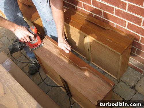 Refinish a Veneer Dresser: Step-by-Step Guide for Smooth Results 6 img 23818 6