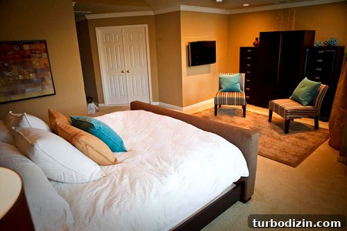 Bedroom after 2