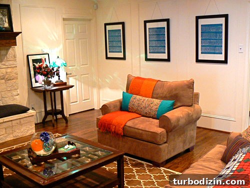 Create Bold Graphic Art Prints Using Paint Pens 4 Framed blue artwork 3