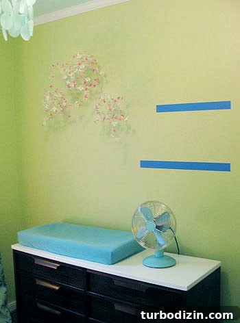 DIY Wall-Mounted Bookshelves for a Nursery: Step-by-Step Guide 4 Layout with painter's tape