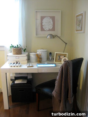 Natural texture desk