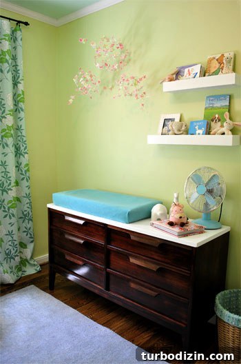 Green and Blue Nursery Ideas for a Baby Girl 11 img 25253 10