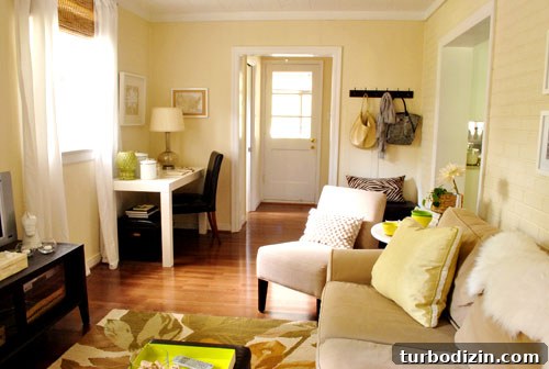 Why Consistent Flooring Makes Small Homes Feel Bigger and Brighter 8 img 25745 8