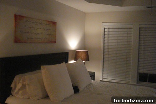 How to Create a Silver Wall Stencil That Mimics Wallpaper 2 Room before project