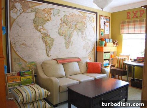Wall Art Ideas Above Your Desk: Stylish Decor for Home Offices 6 img 27160 5