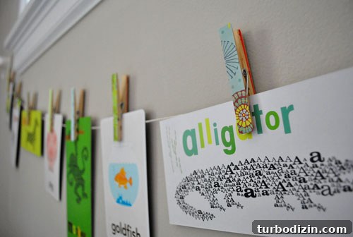 Home Office and Guest Room Makeover Reveal: See the Finished Space 14 Flash card clothesline