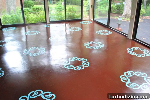 How to Paint and Stencil a Concrete Floor for Lasting Results 10 Final stenciled floor