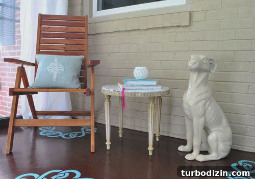 Mini Sunroom Makeover Ideas: Transform Your Small Sunspace Quickly 8 Corner vignette