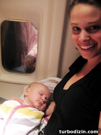 Meeting Nate Berkus: The Moment That Made Our Year 6 Baby sleeping on the plane