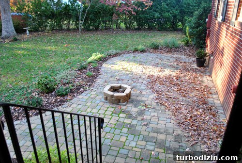 When Everything Falls Apart: How to Rebuild After Life Breakdowns 6 Empty patio