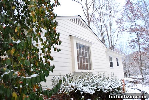 Fresh Home Makeover: Stylish Ideas for Modern Living 21 Back of house exterior