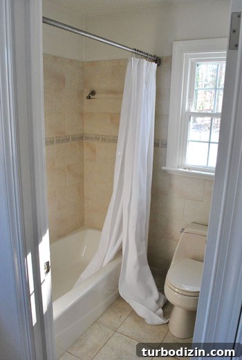 Raise Your Shower Curtain: Simple Tips for a Higher Rod Placement 2 img 31483 1