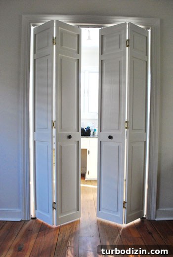 How to Remove Bi-Fold Doors Quickly and Safely 4 Bedroom bi-fold doors to sink area