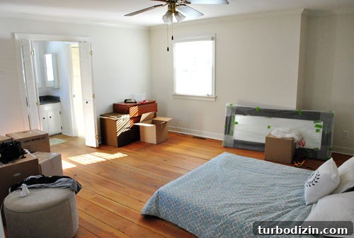 Mattress on floor before bed