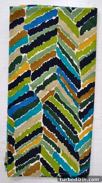 Find Color Palette Ideas from a Cloth Napkin 2 Colorful napkin inspiration