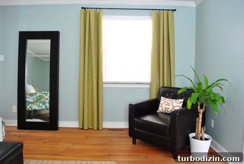 No-Sew Fabric Curtains with Hem Tape: DIY Bedroom Tutorial 8 img 32667 7