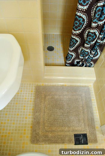 Guests Can Now Shower: Updated Bathroom Amenities and Access 4 img 33446 3