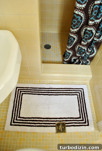 Guests Can Now Shower: Updated Bathroom Amenities and Access 6 img 33446 5