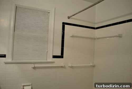 Hide Damaged Floor Tiles With Trim: A Simple Repair Guide 2 img 33995 1