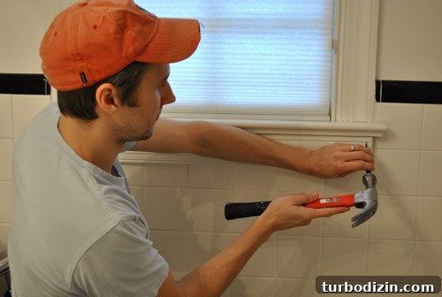 Hide Damaged Floor Tiles With Trim: A Simple Repair Guide 7 img 33995 6