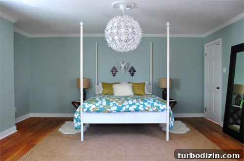 Finials Stay But Art May Move: What to Do With Wall Pieces 10 img 34043 9