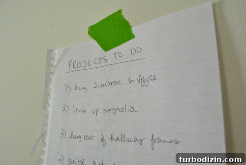 Hang Mirrors as Dry-Erase Boards: Creative Wall-Mounted Ideas 4 img 34081 3