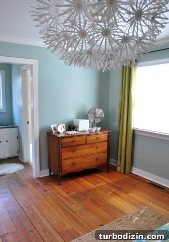 Antique Wooden Dresser: Restoration Tips, Styles & Buying Guide 12 img 34178 11